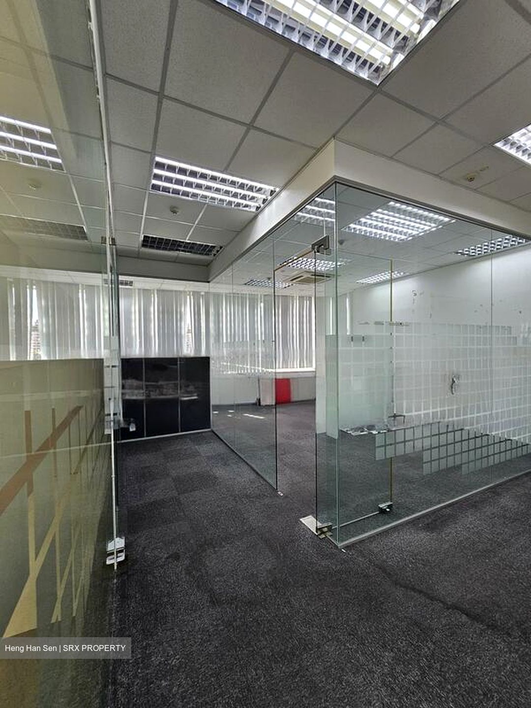 Enterprise One (D14), Factory #460968561